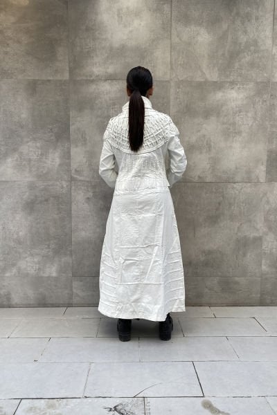 İşlemeli Tasarım Mumlama Trençkot