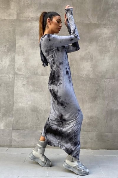 Tasarım Kumaş Kapüşonlu Elbise