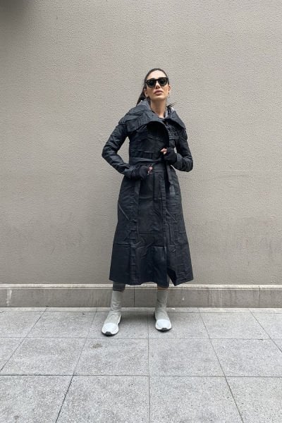 İşlemeli Tasarım Mumlama Trençkot