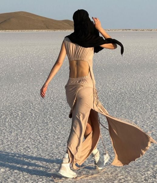 JC BÜZGÜLÜ ELBİSE