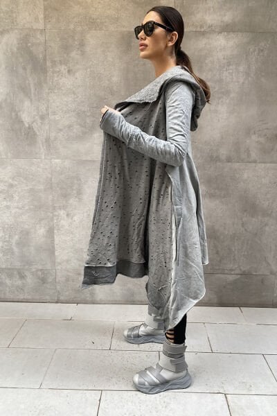 Delikli Tasarım Bel Kemerli Hırka