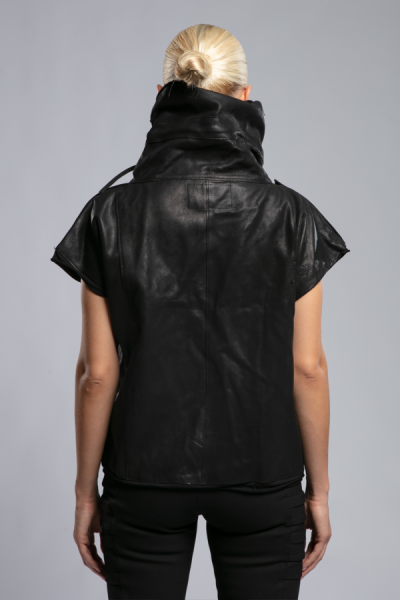 KRK 06 007 JC TASARIM DERİ YELEK