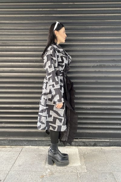 Fırfırlı Tasarım Oversize Çift Renk Trençkot
