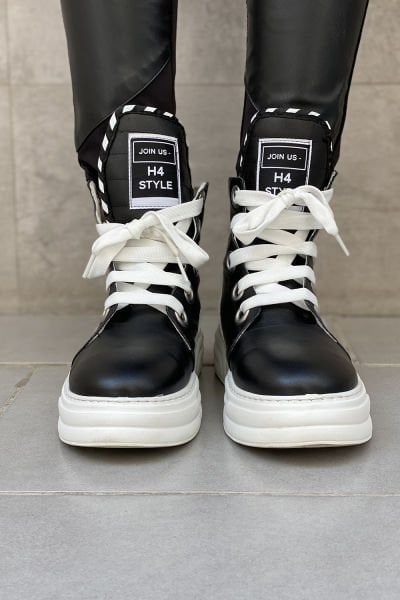 Dikişli Taban Bağcıklı Deri Bot