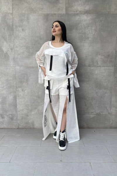 File Yırtmaç Tasarımlı Oversize Kemerli Pantolon