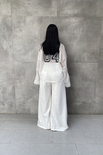 File Yırtmaç Tasarımlı Oversize Kemerli Pantolon