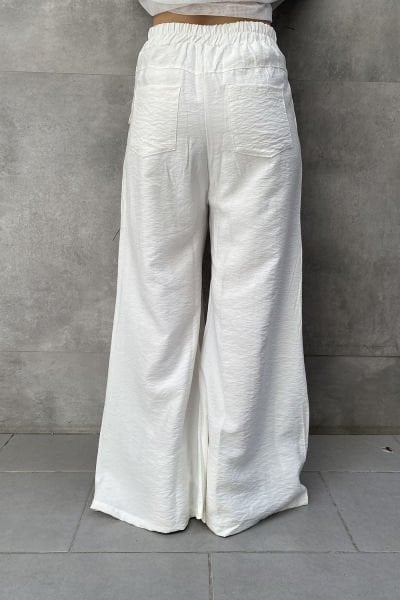 File Yırtmaç Tasarımlı Oversize Kemerli Pantolon