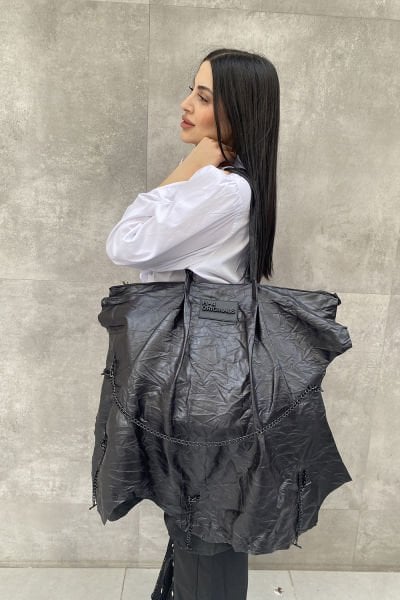 Asimetrik Kesim PU Deri Tasarım Zincirli Kol ve Omuz Çantası