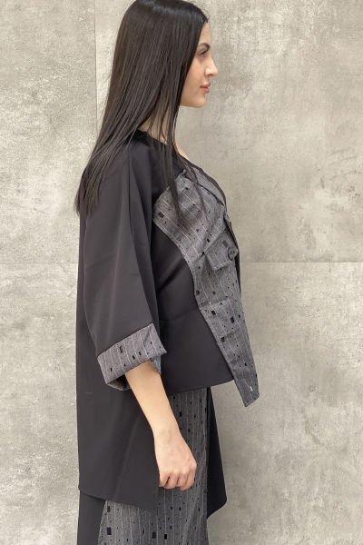 Delikli Kumaş Tasarım Oversize Bluz