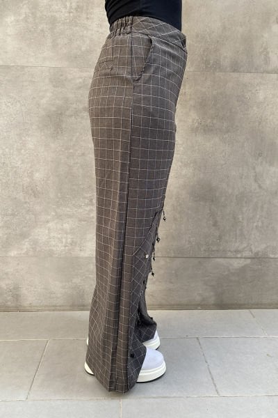 Tasarım Oversize Aksesuarlı Kareli Pantolon