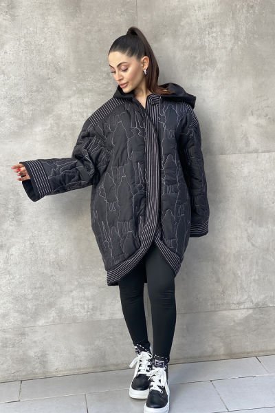 Tasarım Oversize Kapüşonlu Nakışlı Mont