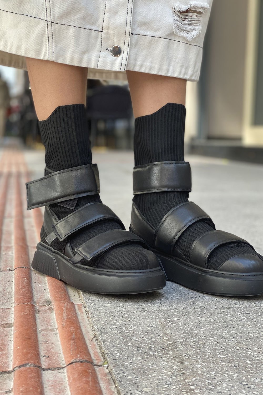Unisex Deri Kemerli Çorap Bot
