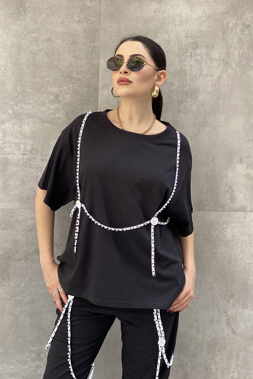 Şerit Aksesuarlı Tasarım Oversize Bluz