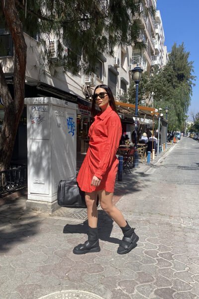 Asimetrik Çıtçıtlı Oversize Gömlek Elbise