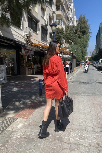 Asimetrik Çıtçıtlı Oversize Gömlek Elbise